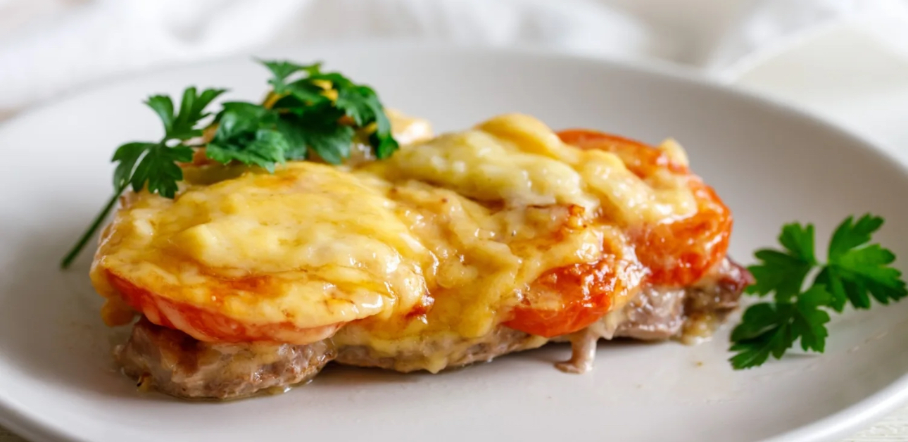 Мясо по-французски из свиной шеи