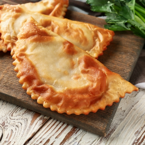 Чебуреки из говядины, жареные в масле